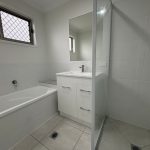 16 Lucinda Way, Eli Waters, QLD 4655 AU